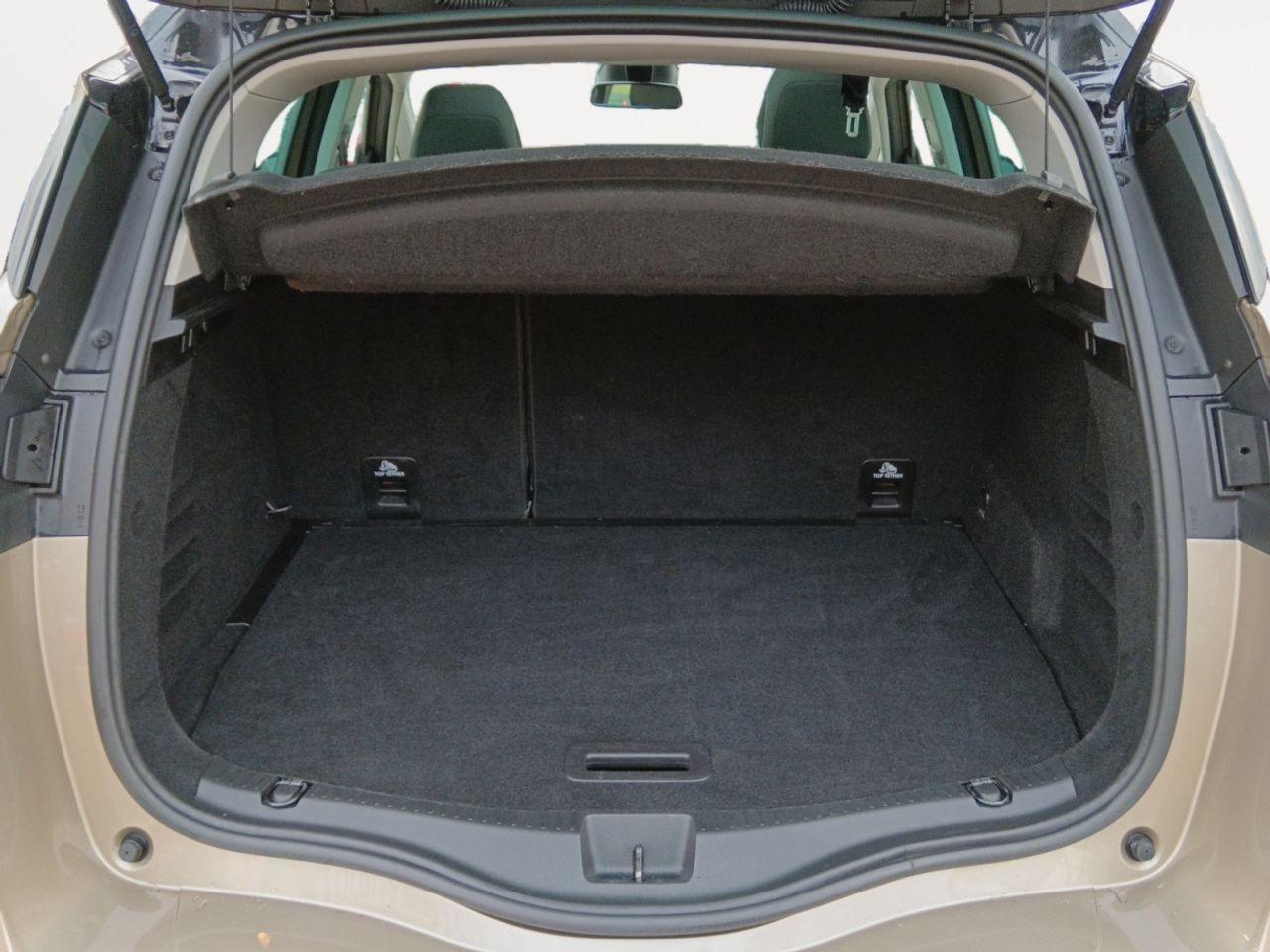 Renault Scénic Limited - foto 12