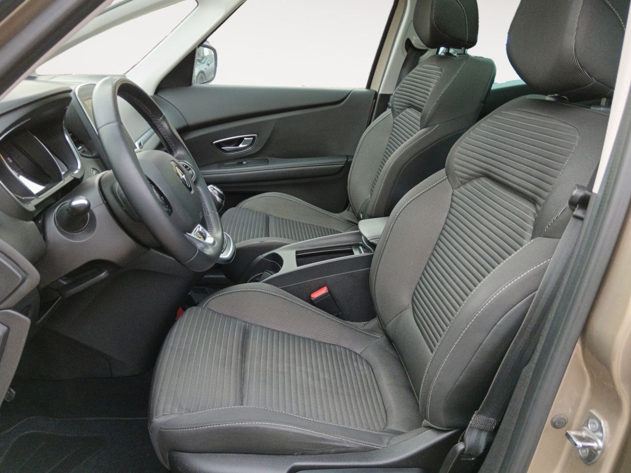 Renault Scénic Limited - foto 8