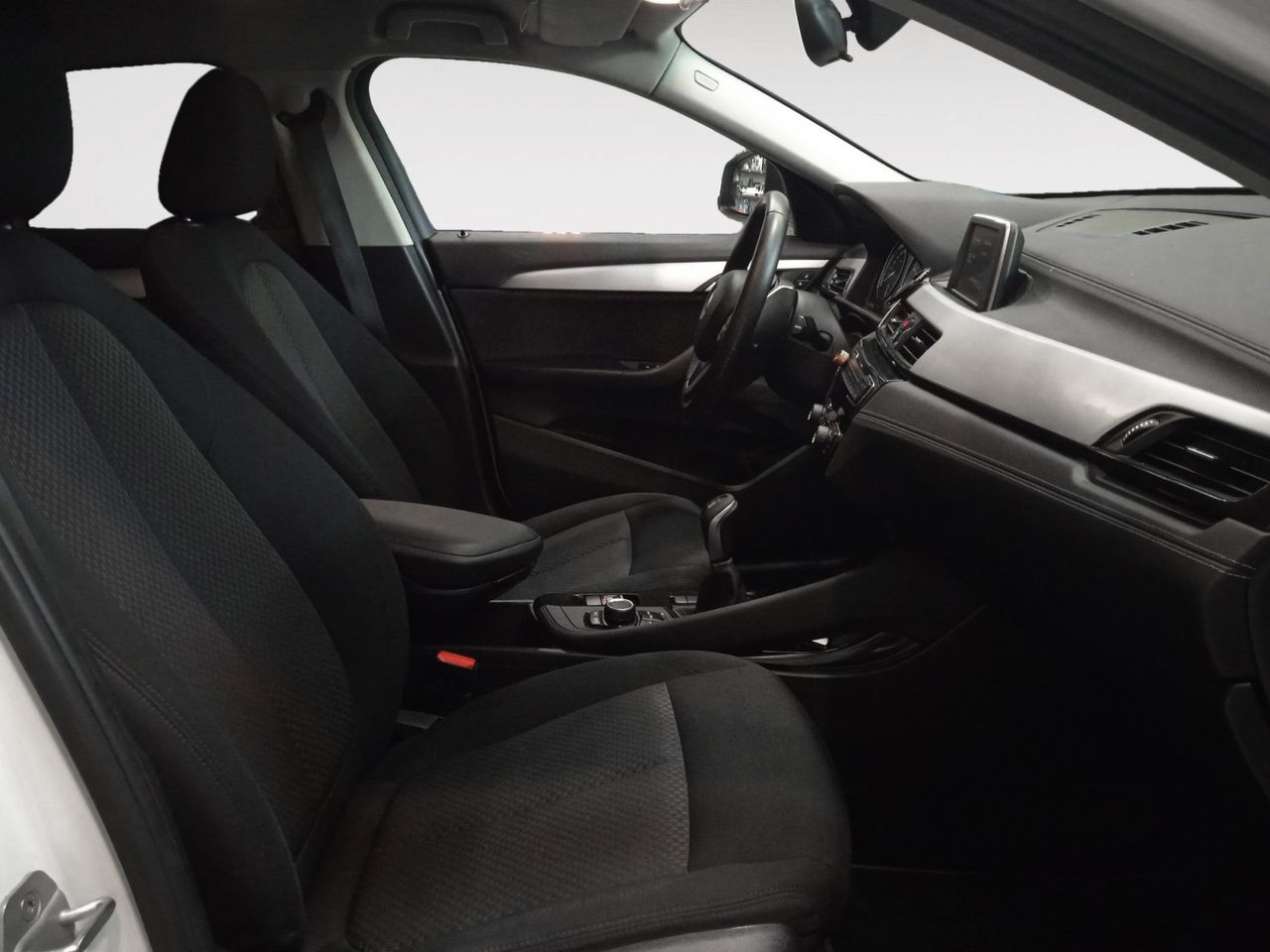 BMW X2 sDrive 16d - foto 11