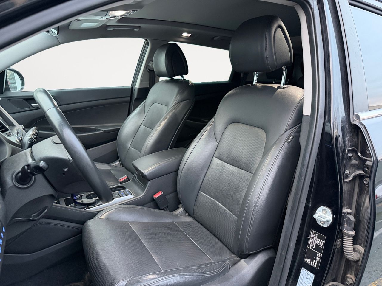 Hyundai Tucson Style 4WD - foto 8