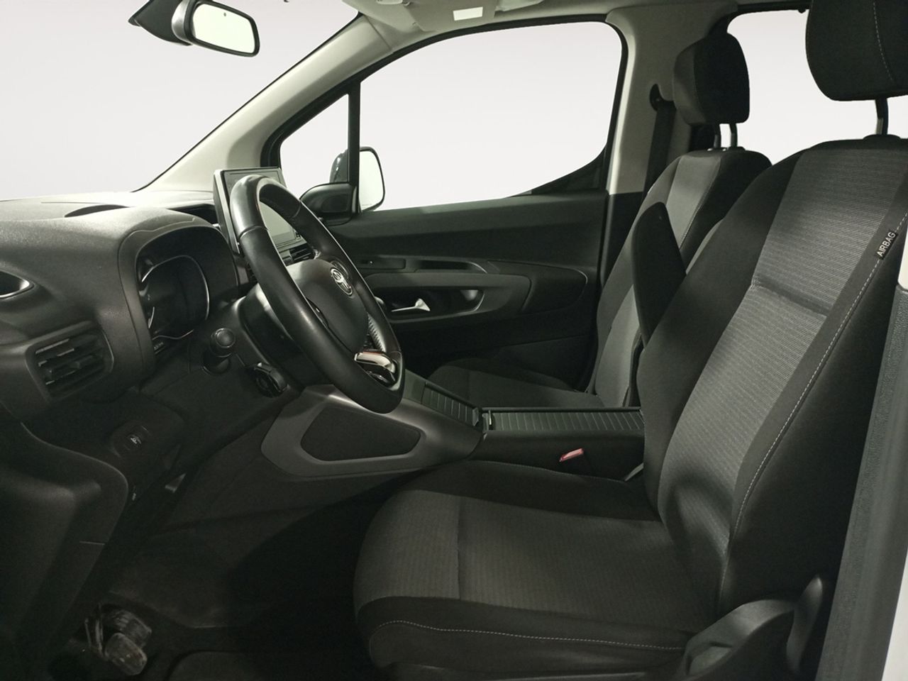 Toyota Proace City L2 Family Active - foto 8