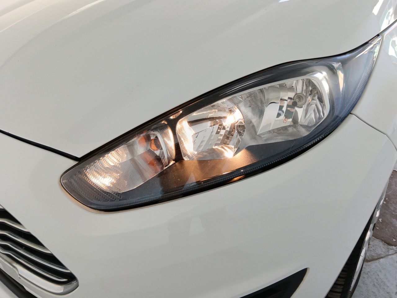 Ford Fiesta Affaires - foto 17