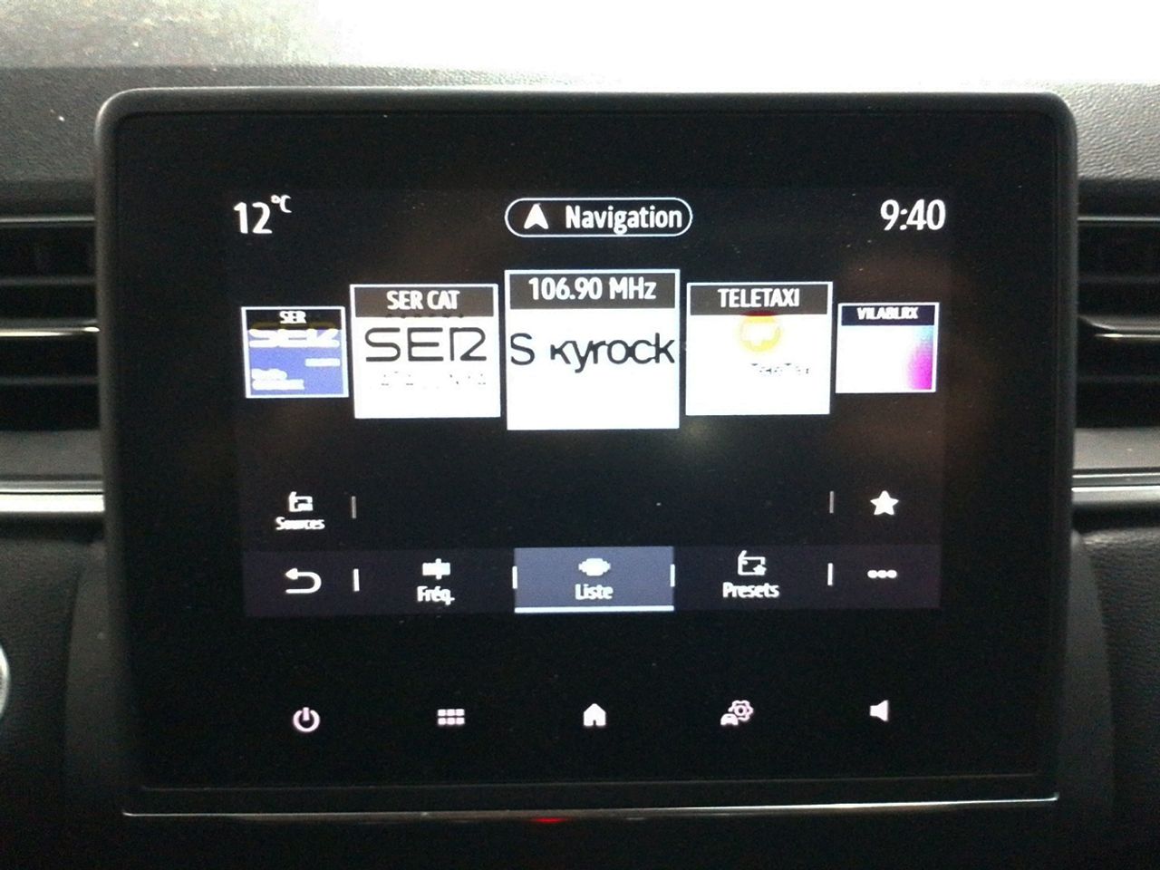 Renault Captur Techno - foto 15