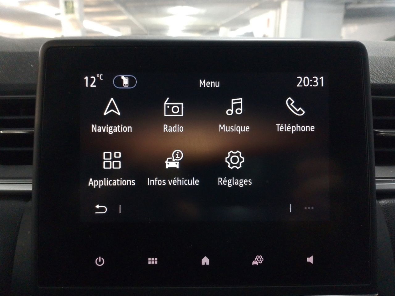 Renault Captur Techno - foto 12