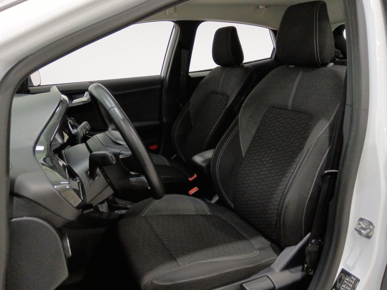 Ford Puma Titanium Design - foto 8