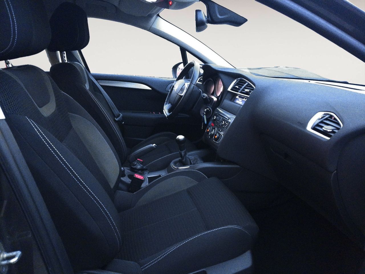 Citroën C4 Feel - foto 10