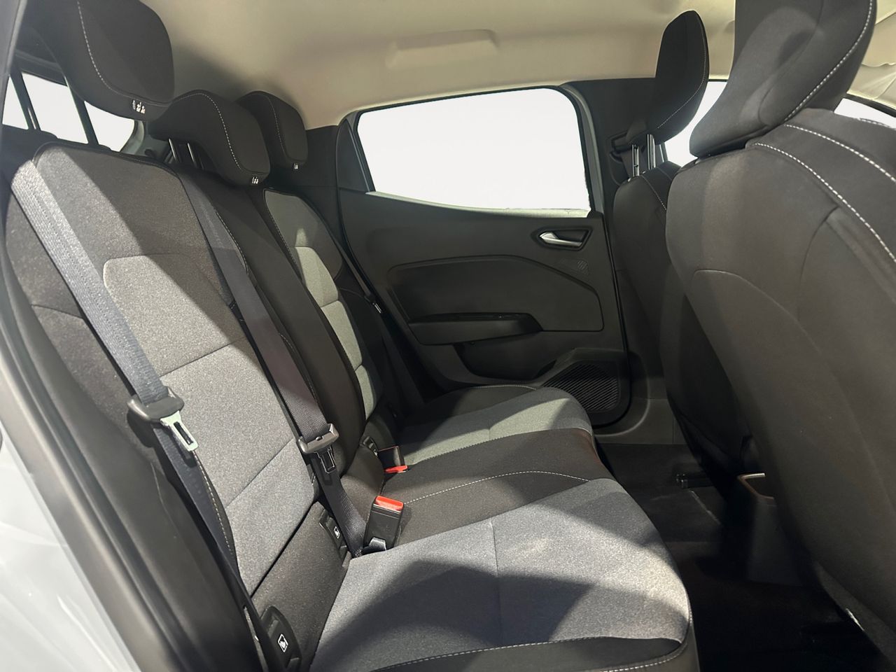 Renault Clio Evolution - foto 9