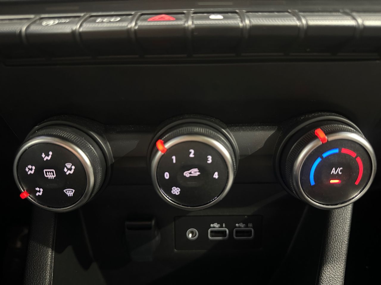 Renault Clio Evolution - foto 18