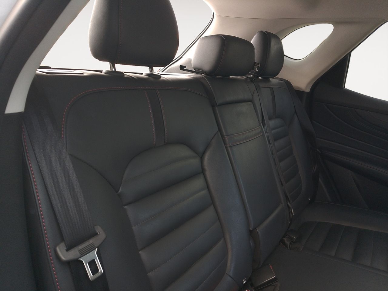 MG HS Luxury - foto 9