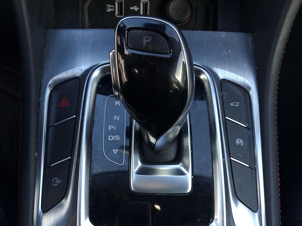 MG HS Luxury - foto 12