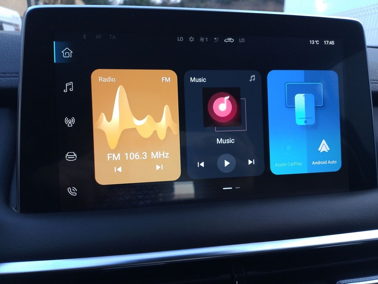 MG HS Luxury - foto 14