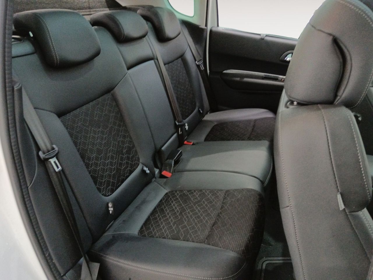 Peugeot 3008 Allure - foto 10