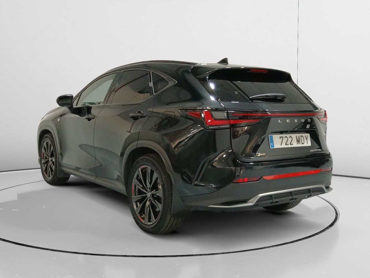 Lexus NX 450 h+ E-Four F Sport - foto 4
