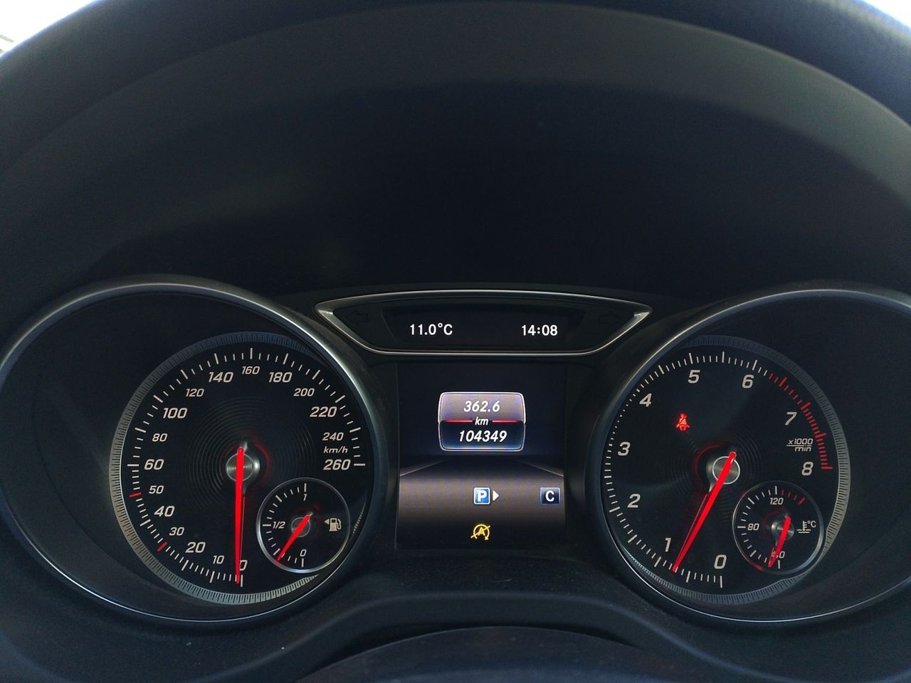 Mercedes GLA 180 - foto 14