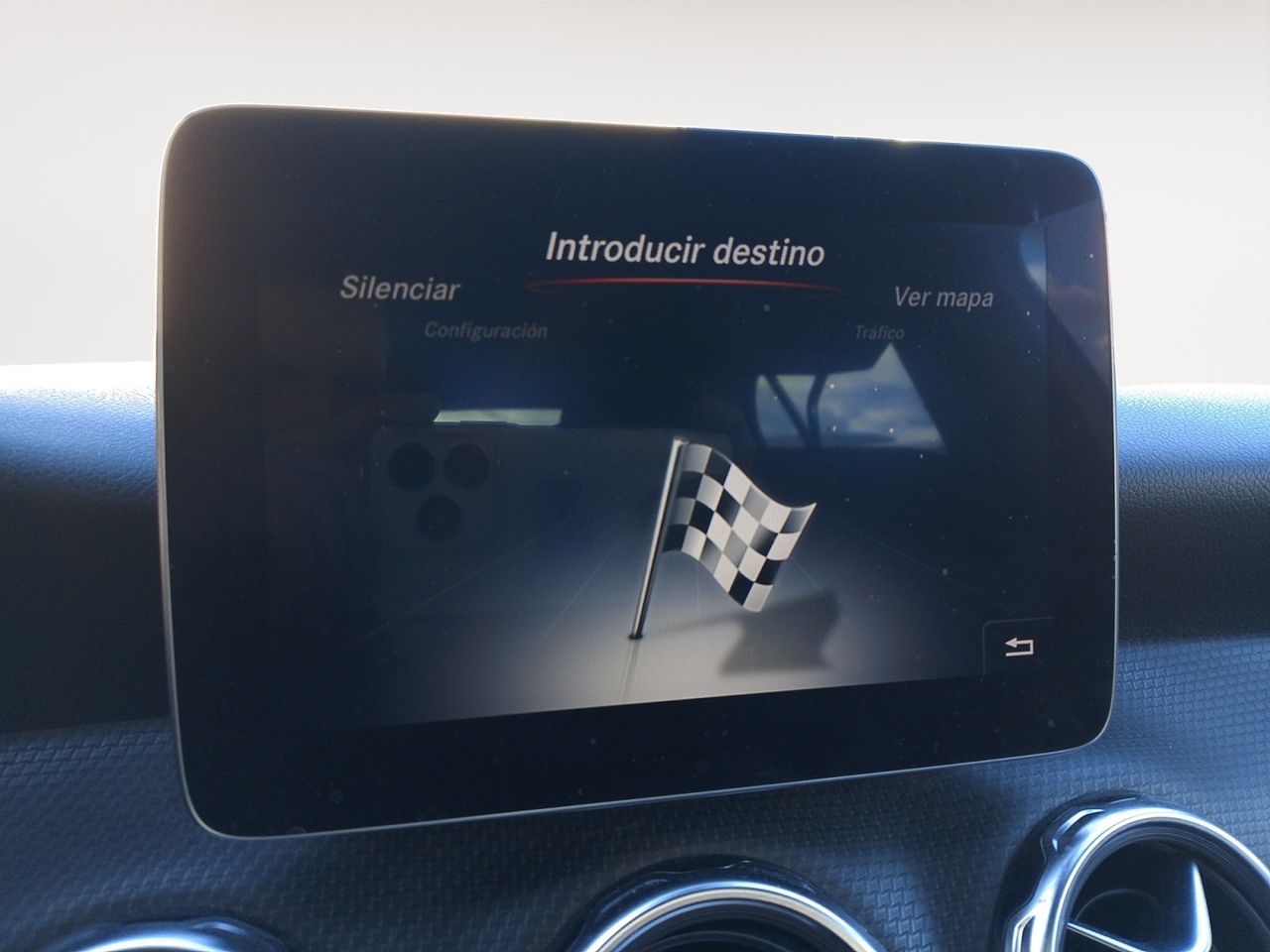 Mercedes GLA 180 - foto 15