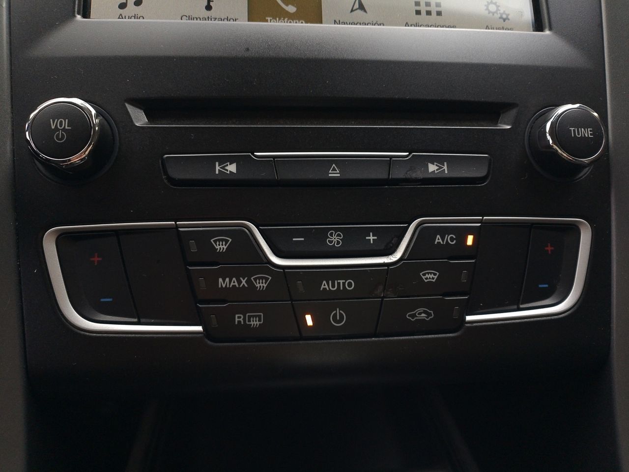 Ford Mondeo Titanium - foto 20