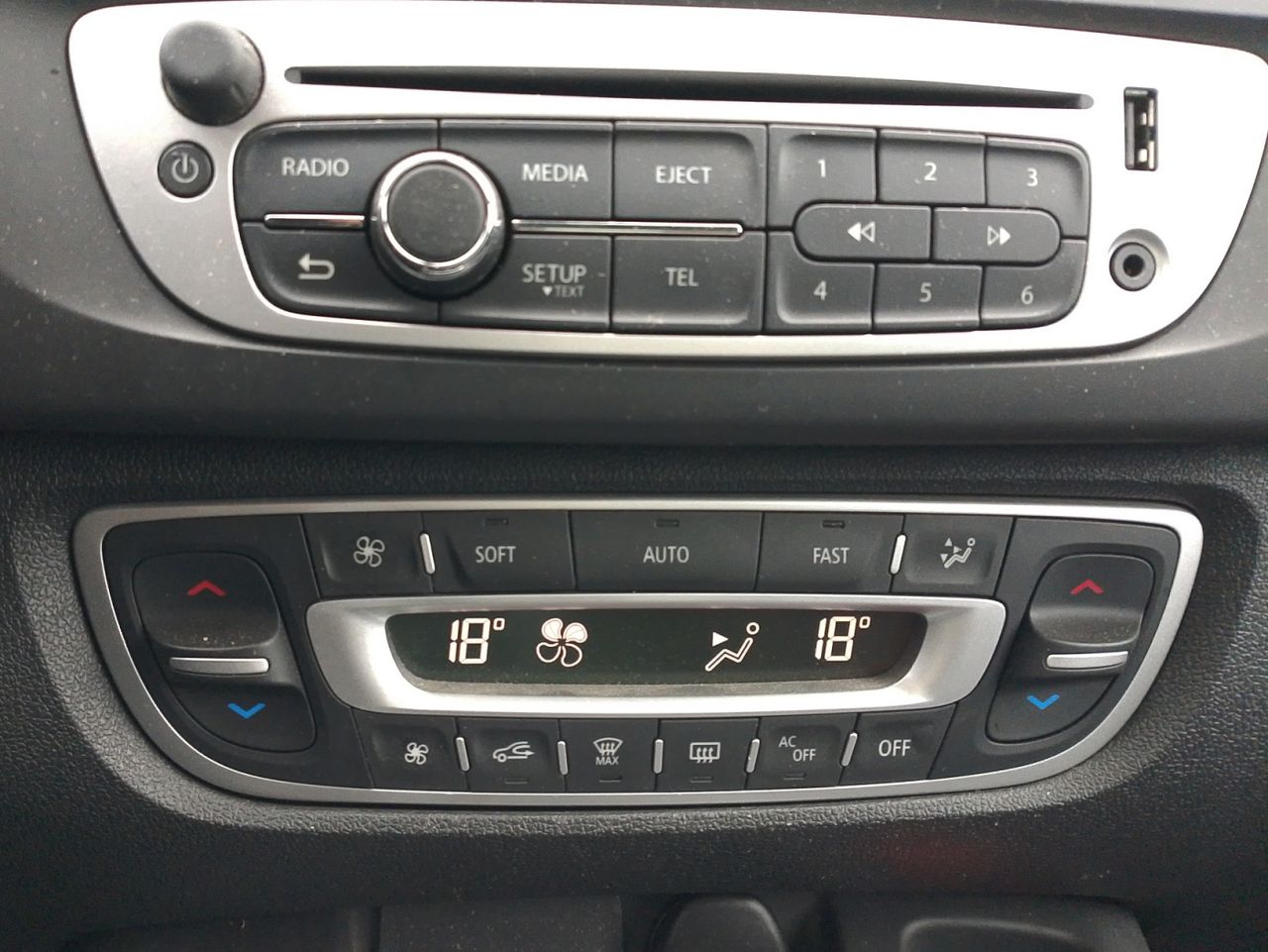 Renault Scénic Zen - foto 18