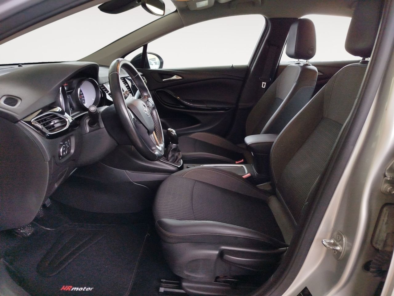 Opel Astra Design Tech - foto 8