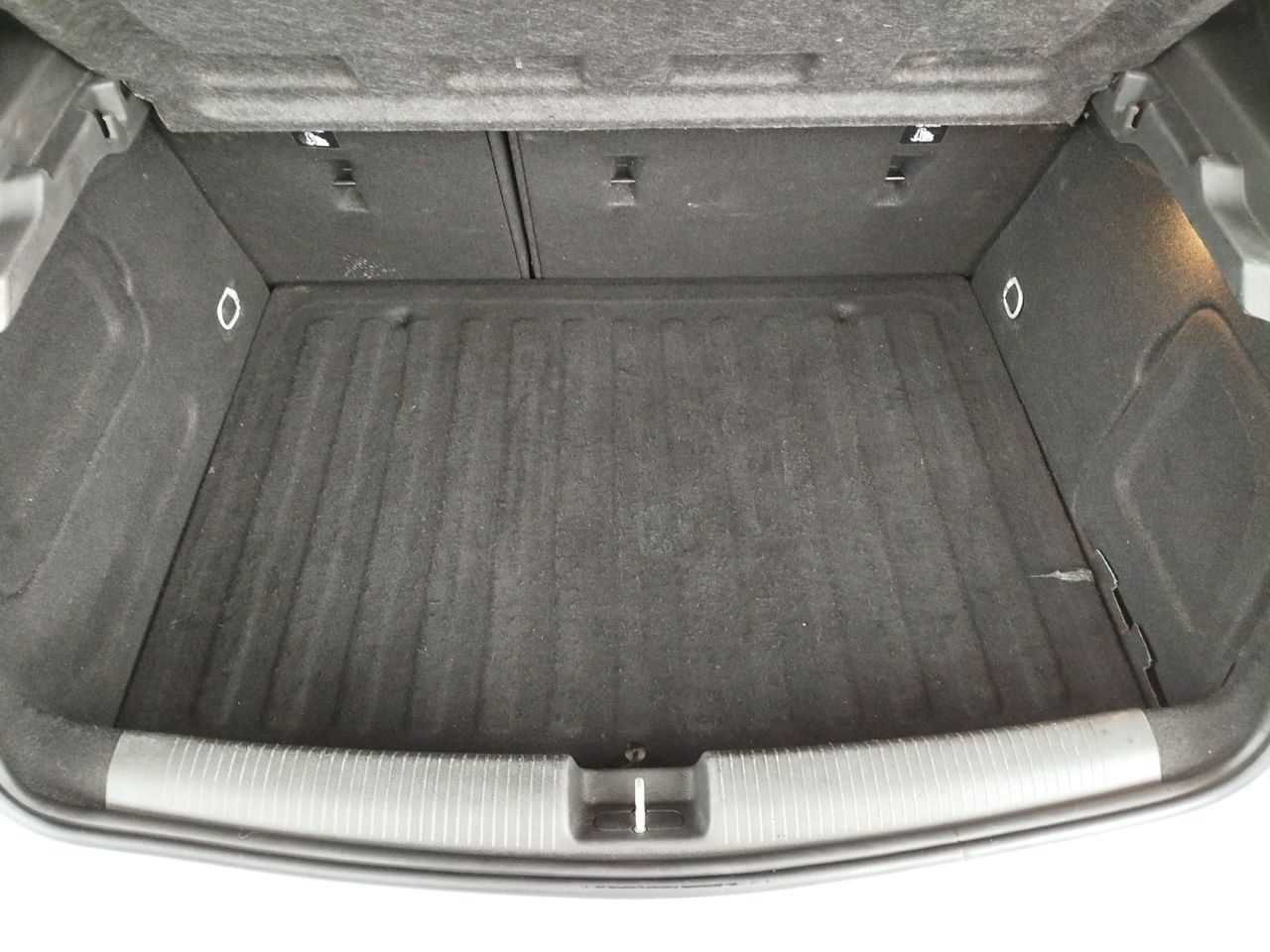 Opel Astra Design Tech - foto 11