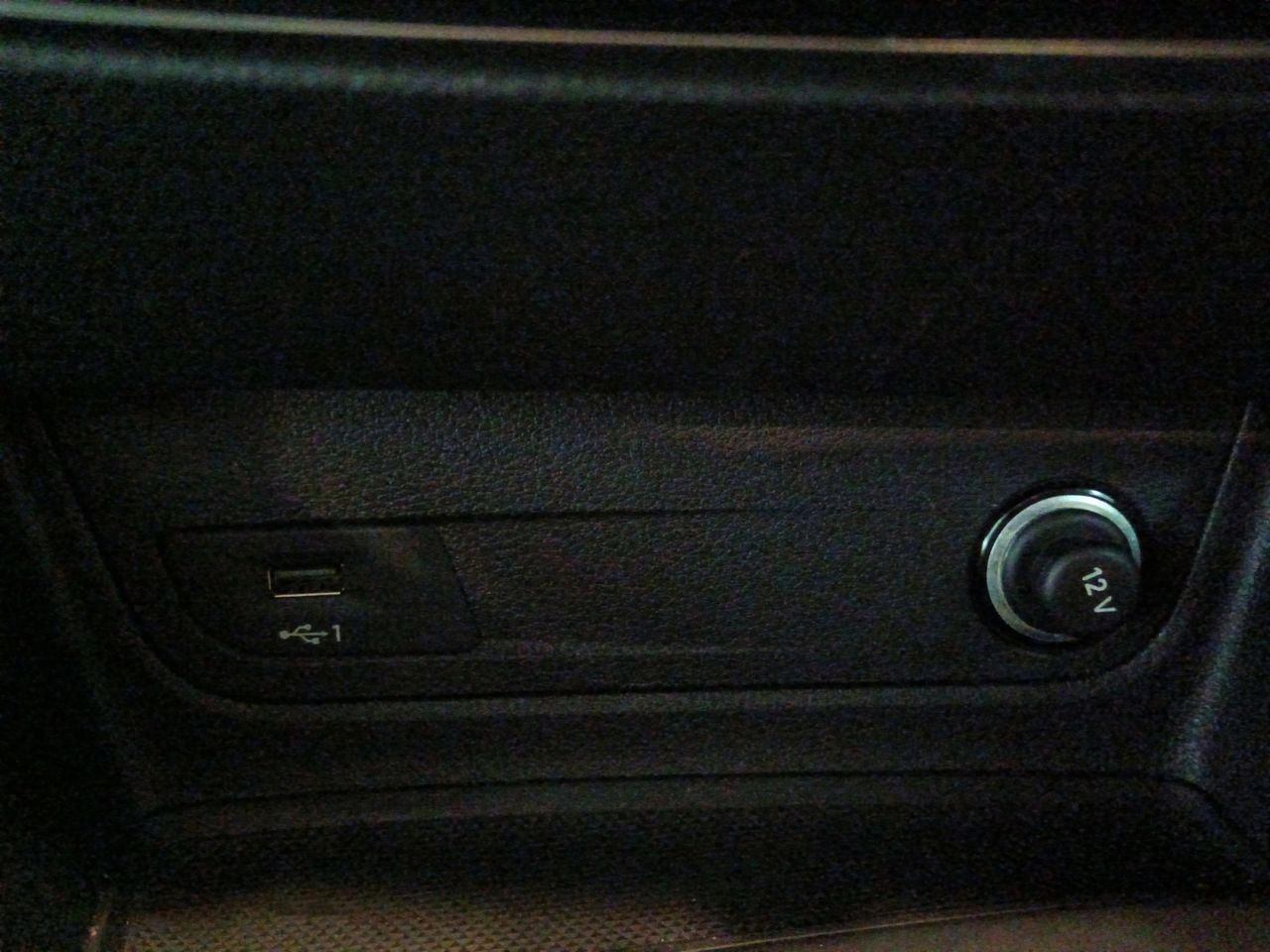 Audi Q2 TFSI advanced - foto 24