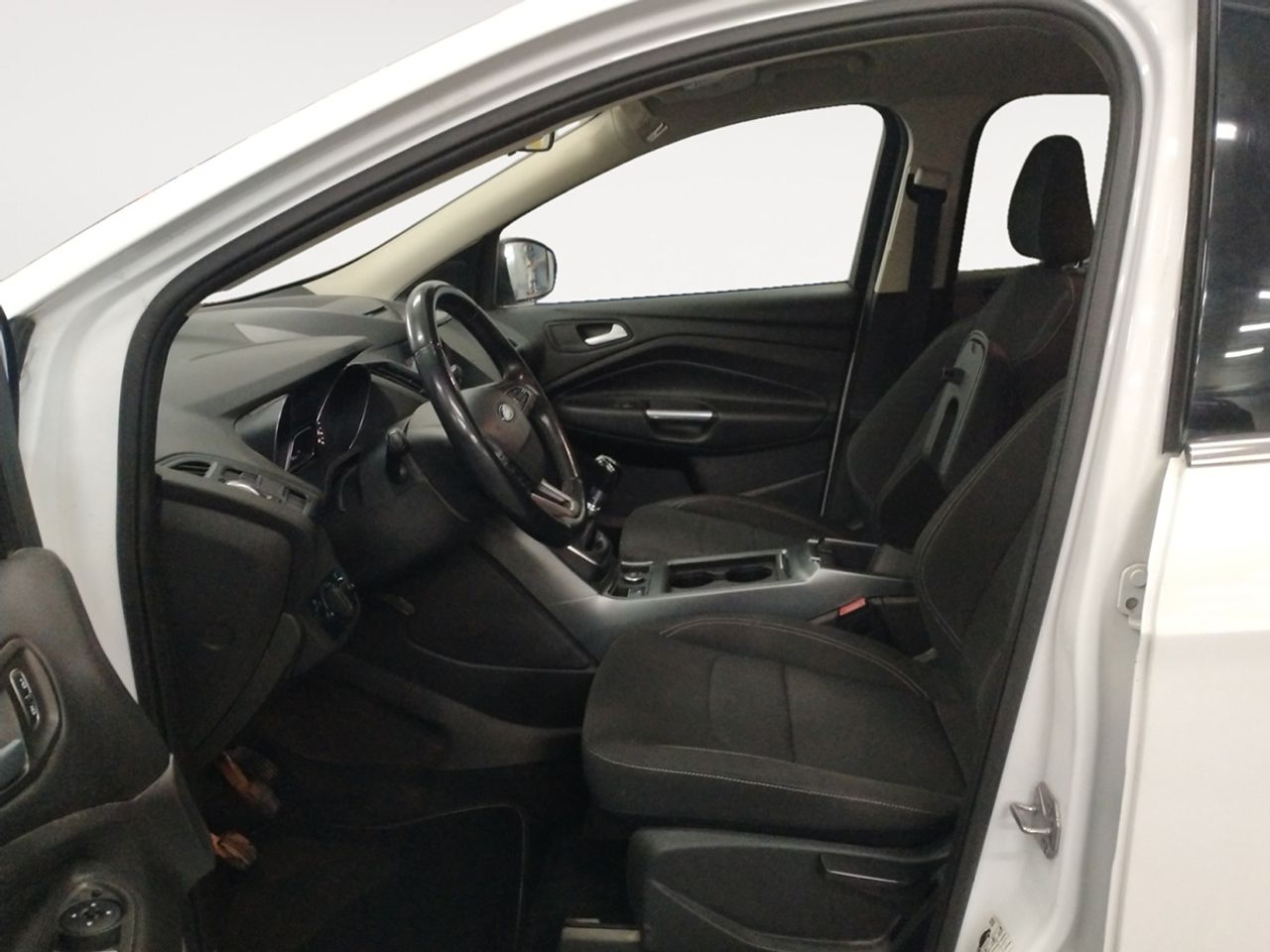 Ford Kuga Trend+ - foto 9