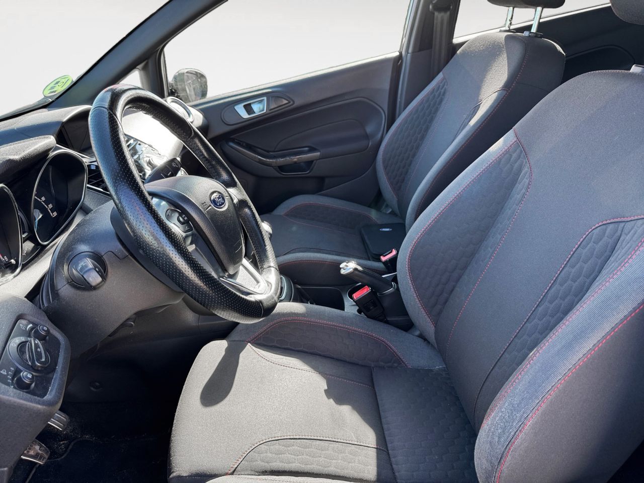 Ford Fiesta ST-Line - foto 8