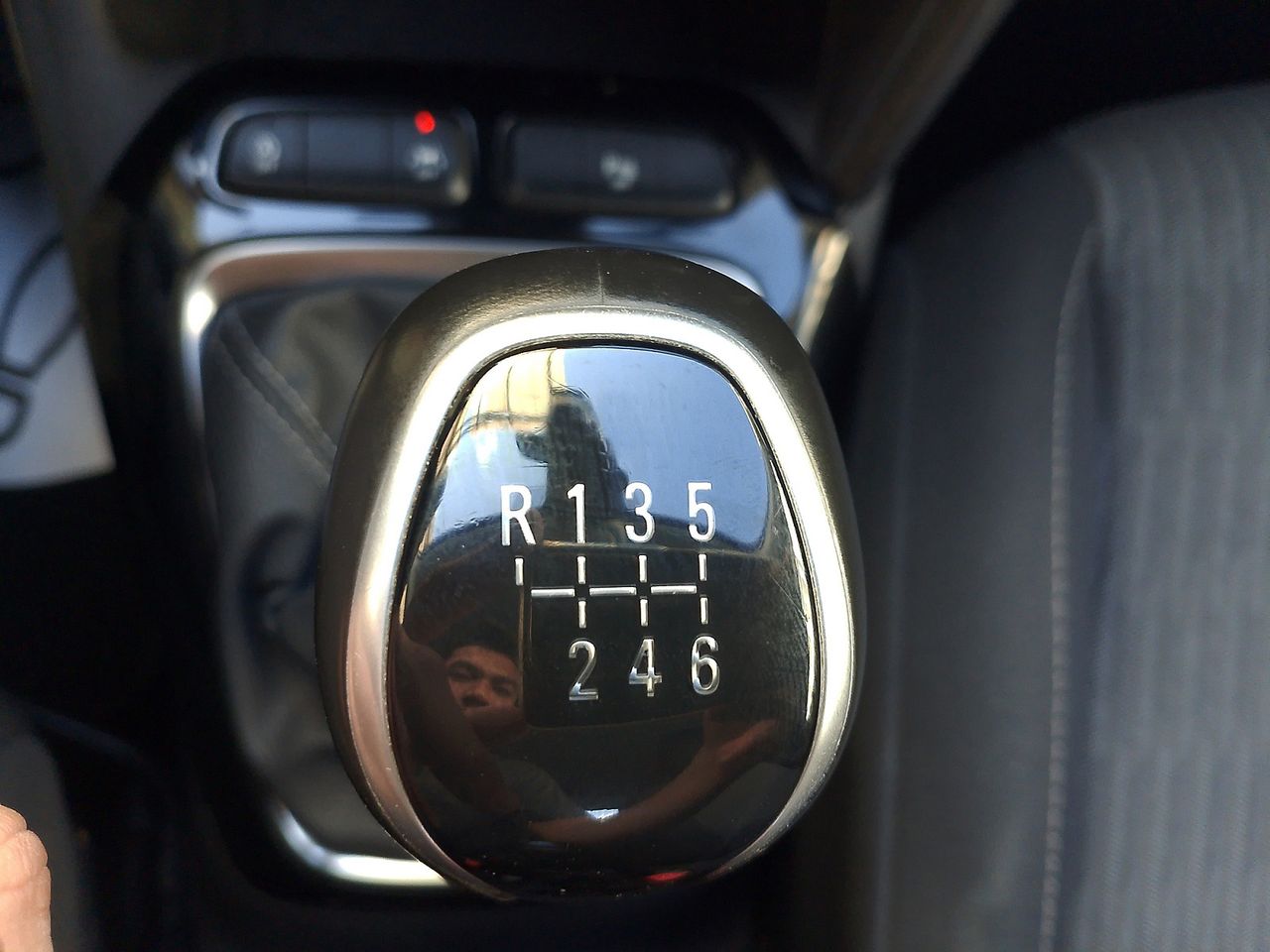 Opel Corsa Edition - foto 12