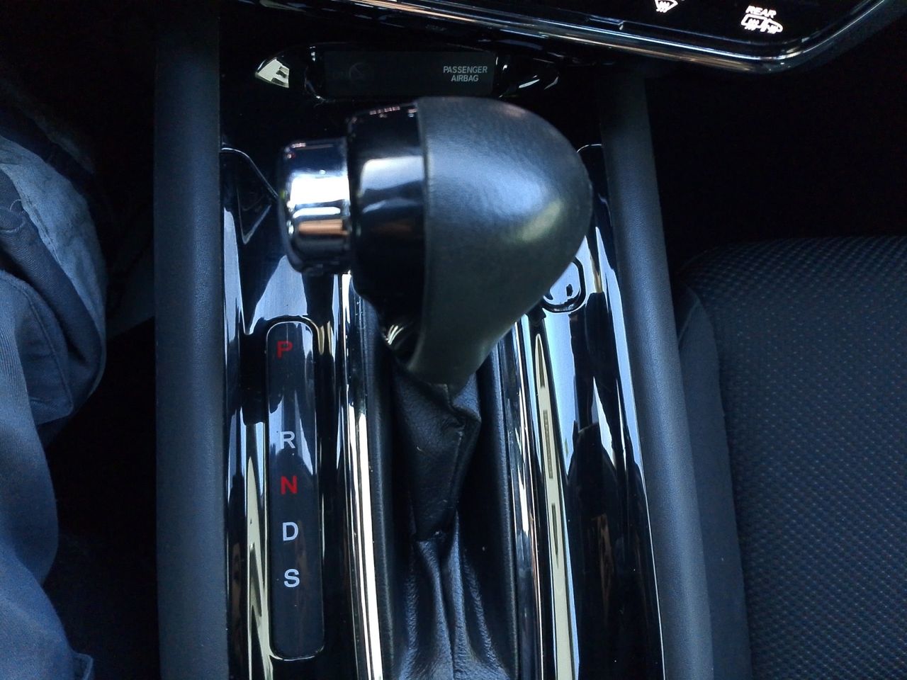 Honda HR-V Elegance - foto 13