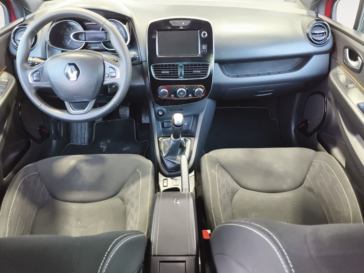 Renault Clio Limited - foto 7