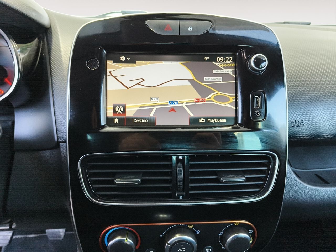 Renault Clio Limited - foto 16