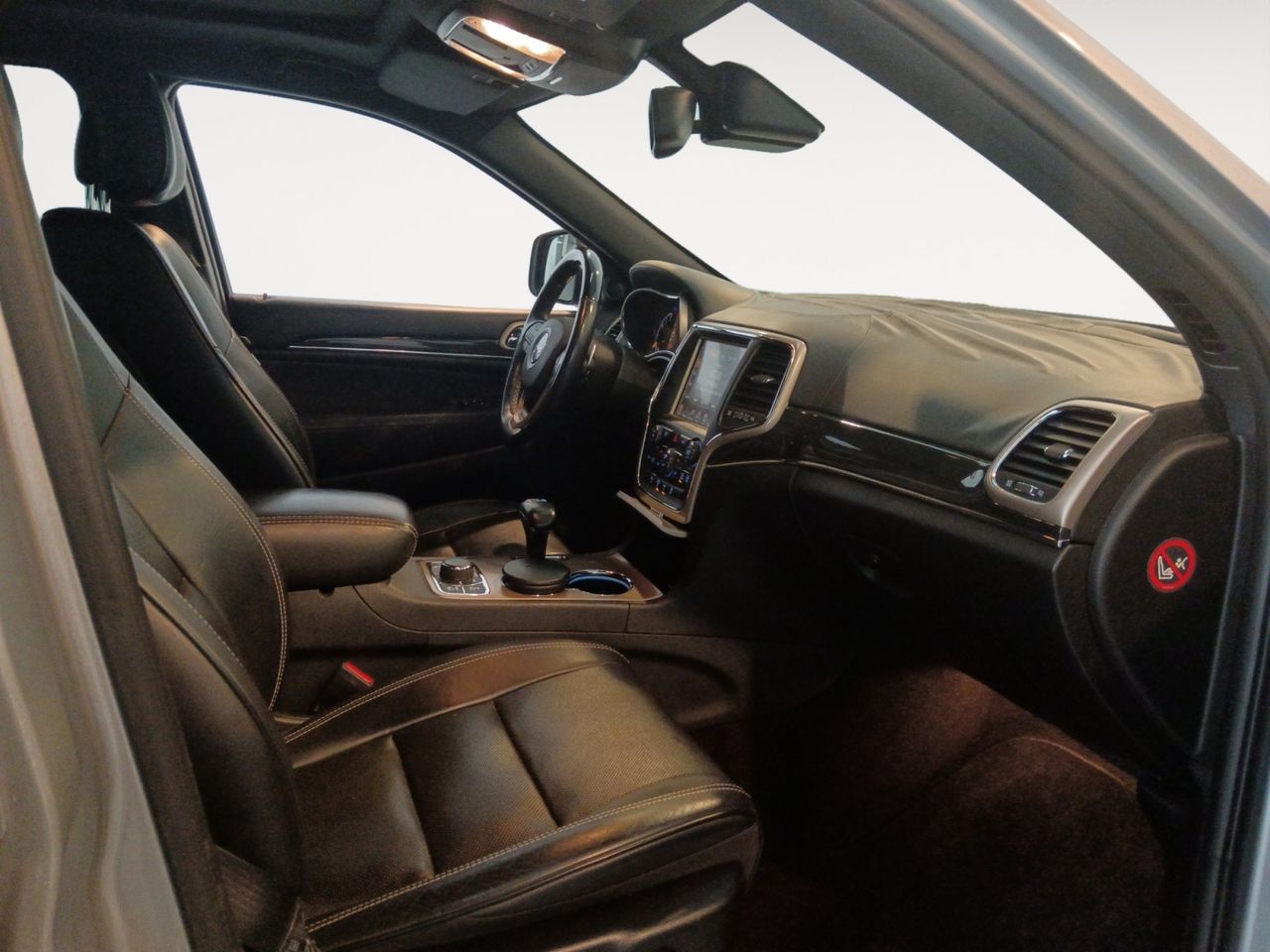 Jeep Grand Cherokee 3.0 CRD Limited - foto 11