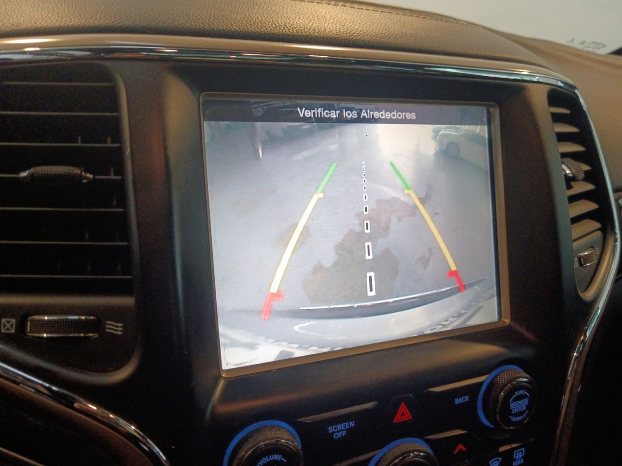 Jeep Grand Cherokee 3.0 CRD Limited - foto 17