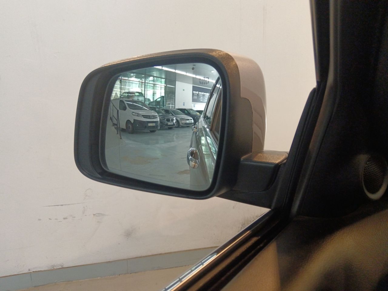 Jeep Grand Cherokee 3.0 CRD Limited - foto 23