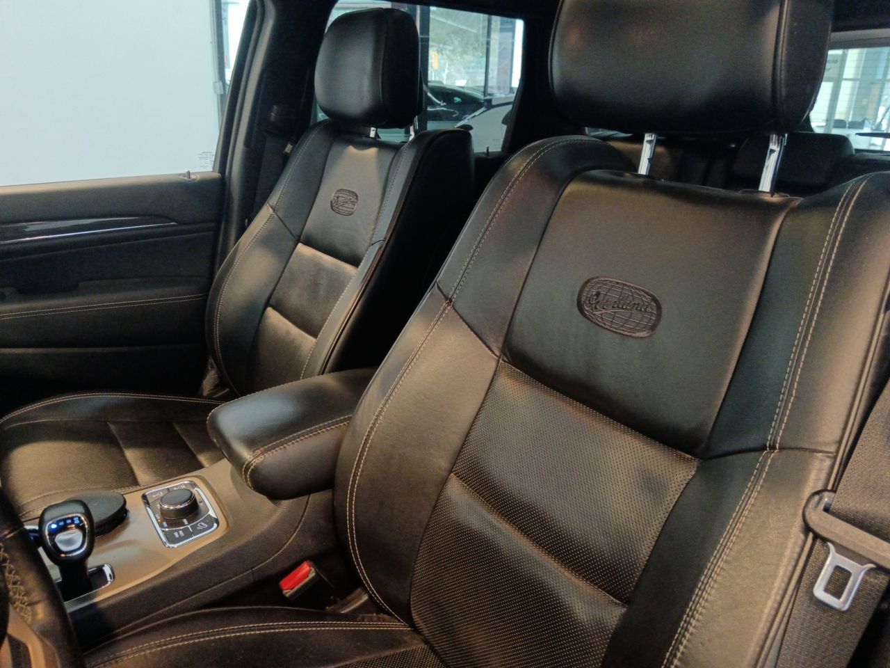 Jeep Grand Cherokee 3.0 CRD Limited - foto 22