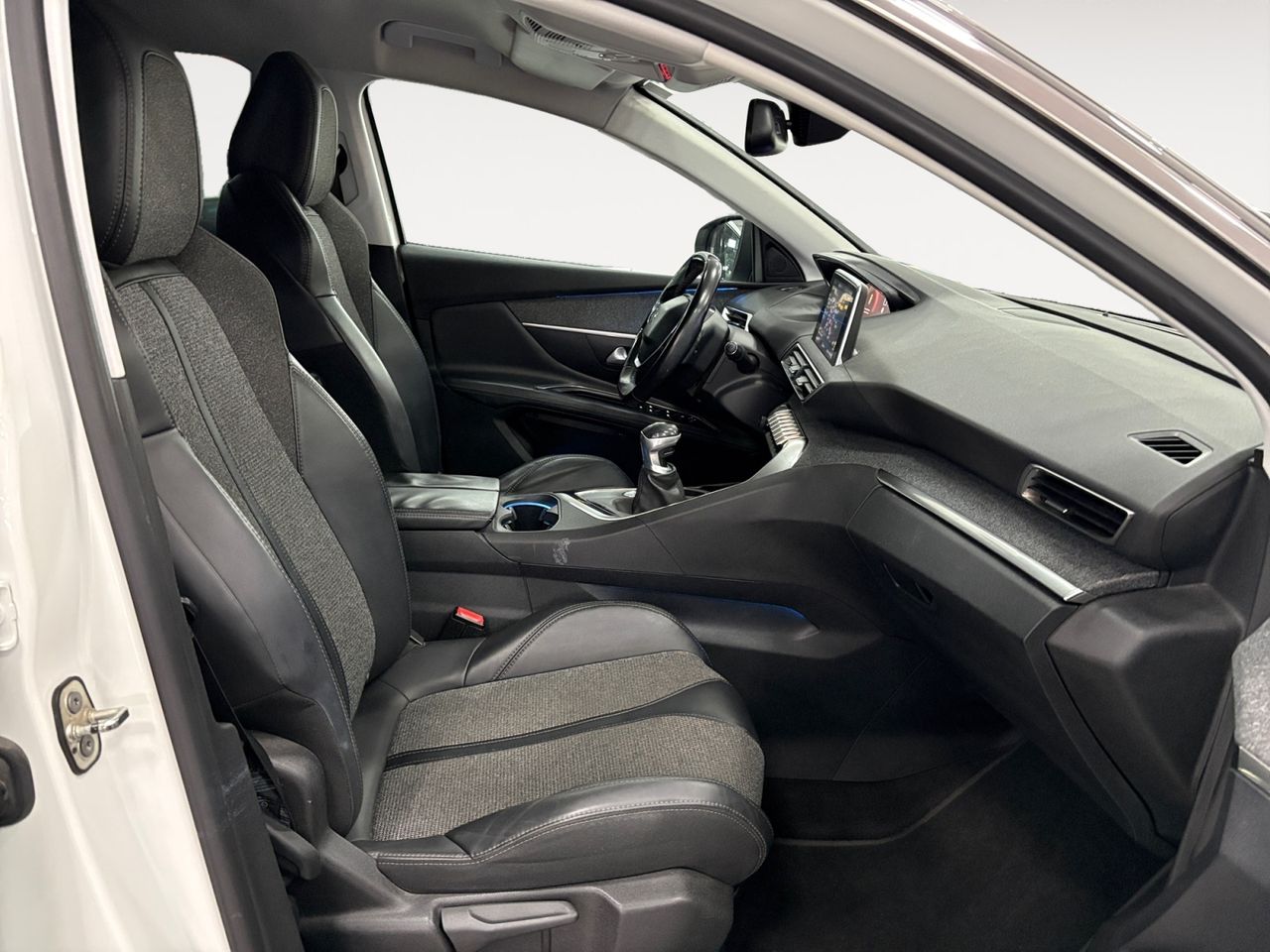 Peugeot 3008 Allure - foto 11