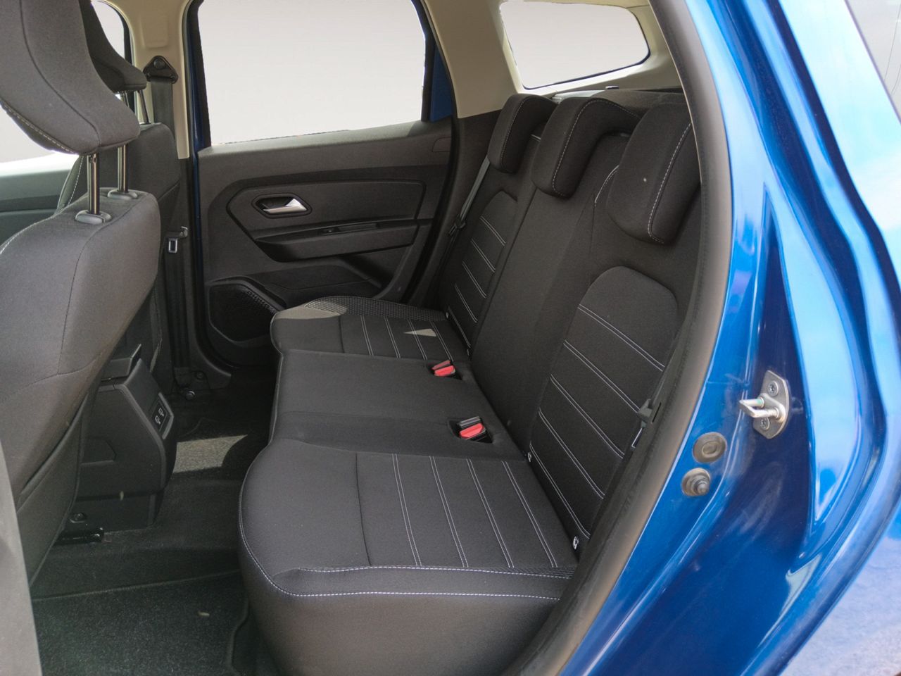 Dacia Duster Prestige - foto 9