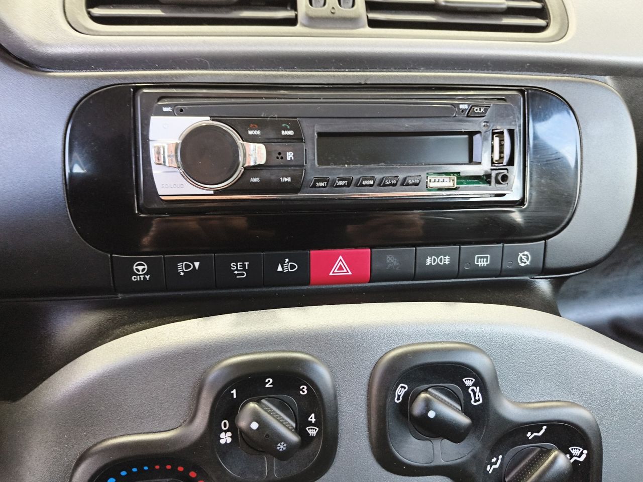 Fiat Panda City Cross - foto 14