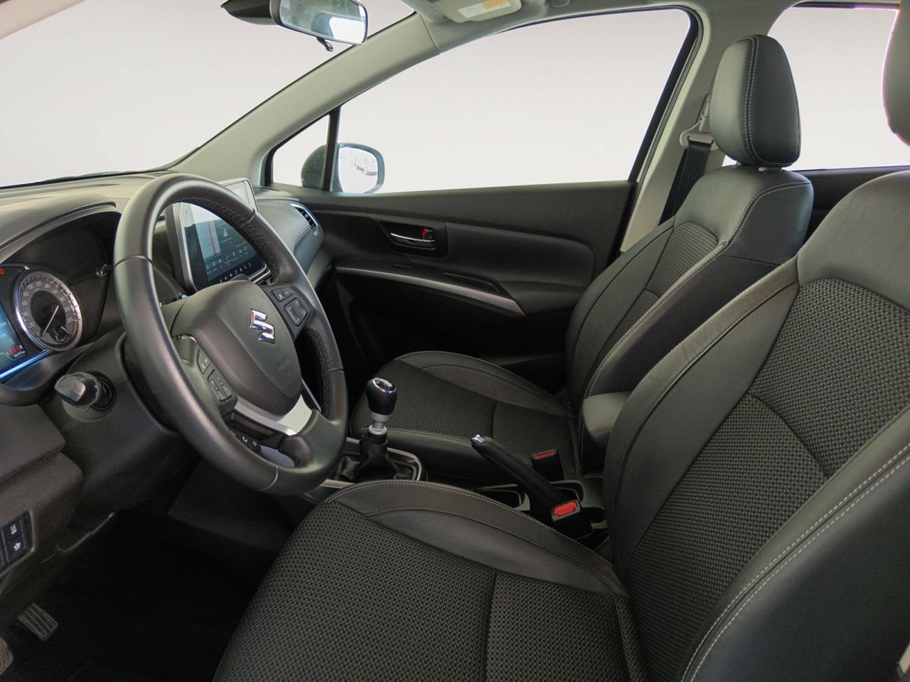 Suzuki SCross Comfort - foto 9