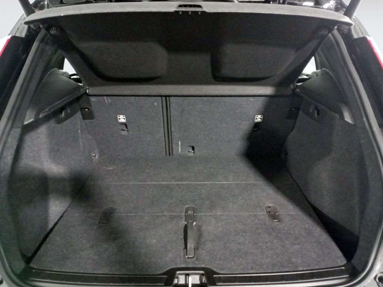 Volvo XC40 T3 2WD - foto 12