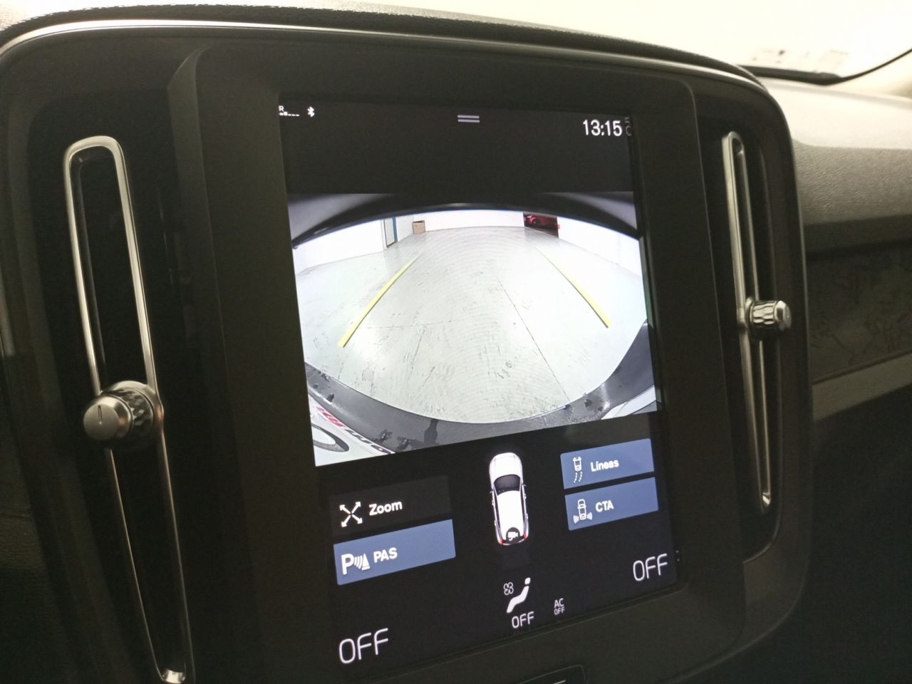 Volvo XC40 T3 2WD - foto 19