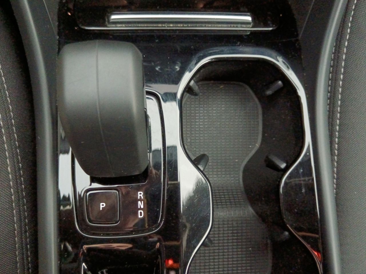 Volvo XC40 Plus Dark - foto 12