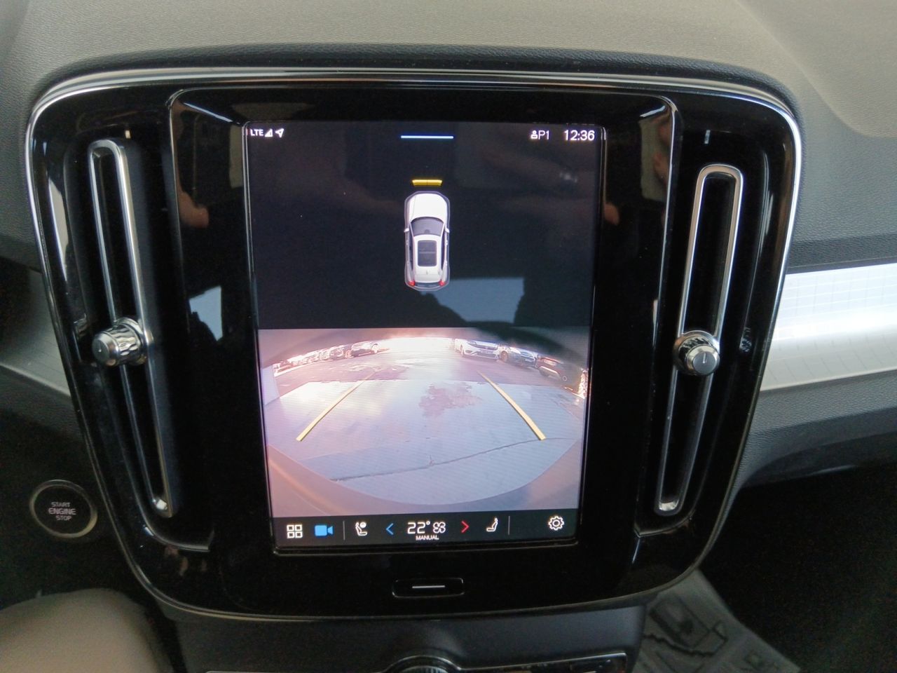 Volvo XC40 Plus Dark - foto 15