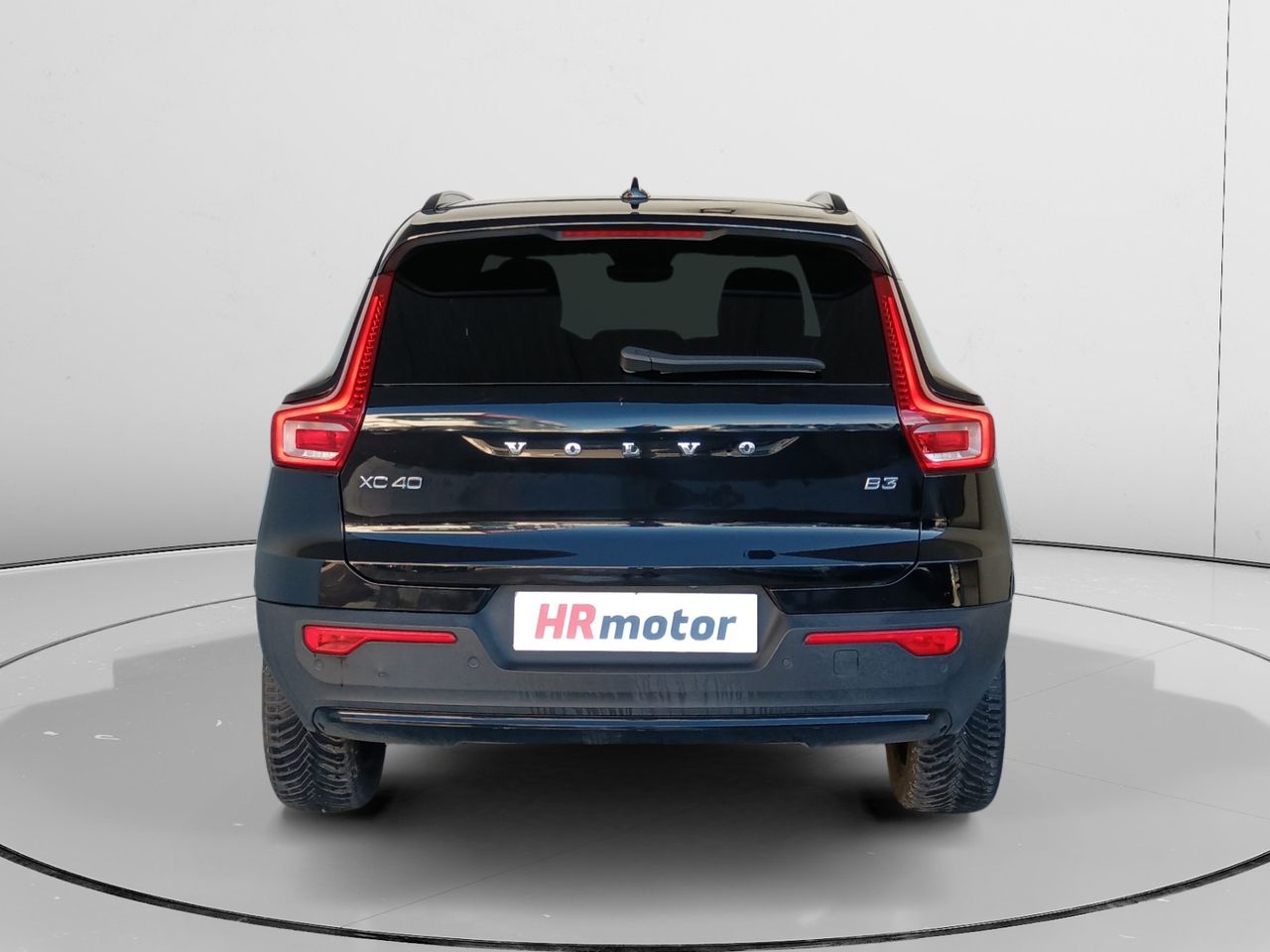 Volvo XC40 Plus Dark - foto 3