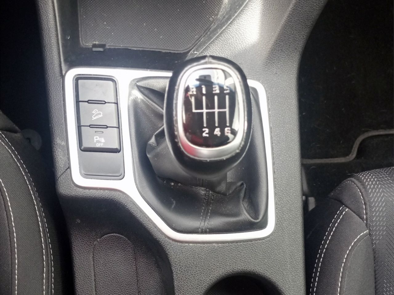 Kia Sportage Concept 4x2 - foto 14