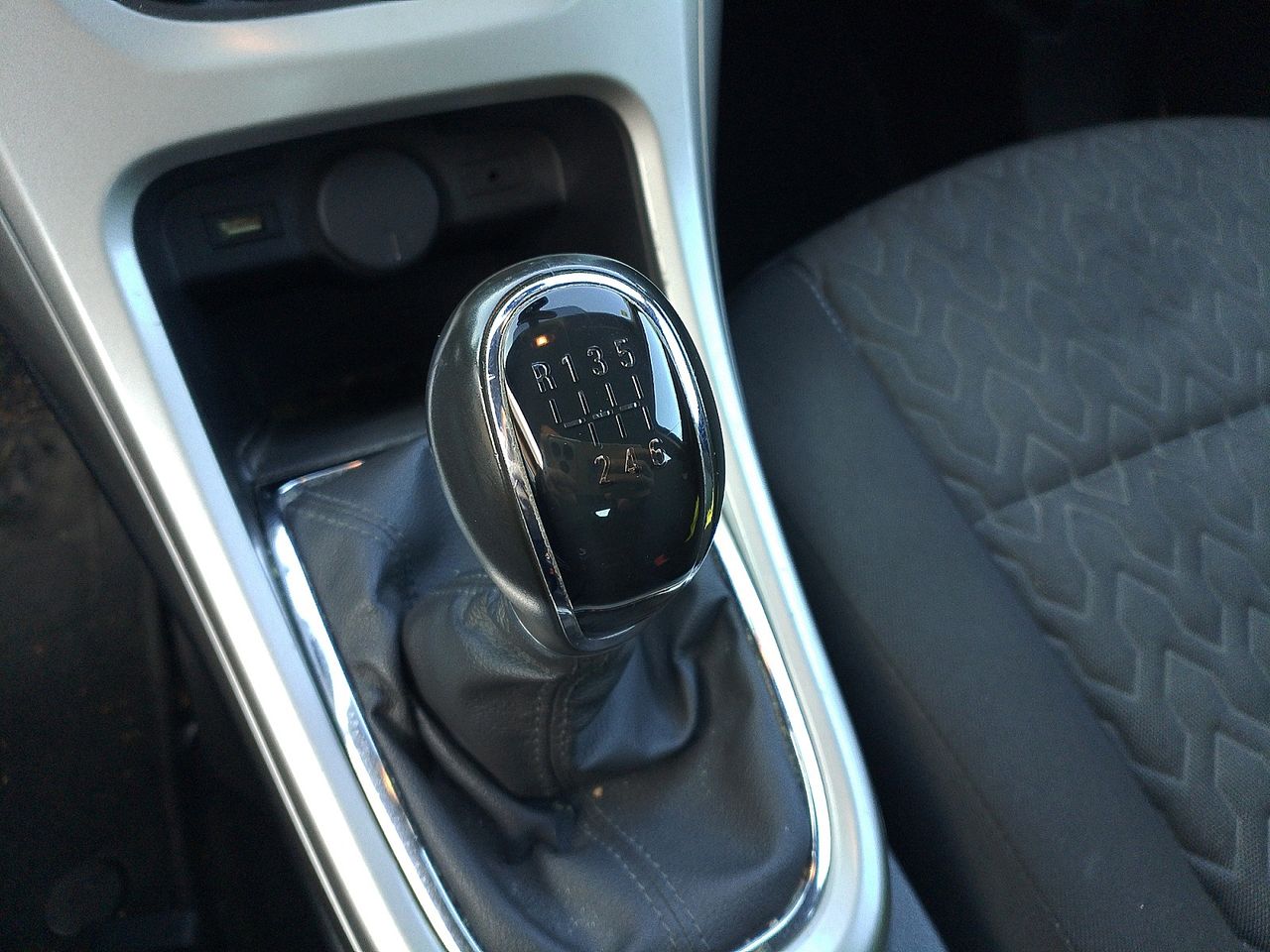 Opel Astra Selective - foto 13