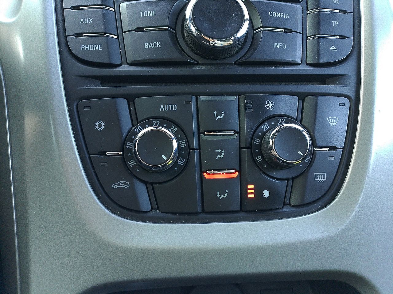 Opel Astra Selective - foto 17