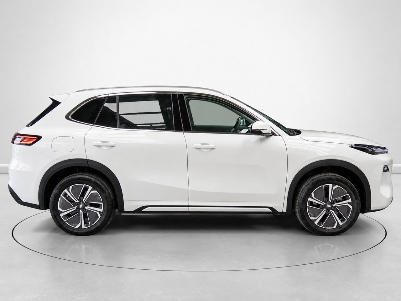 Geely Starray EM-i 1.5 PHEV PRO 193 kW (262 CV) - foto 2