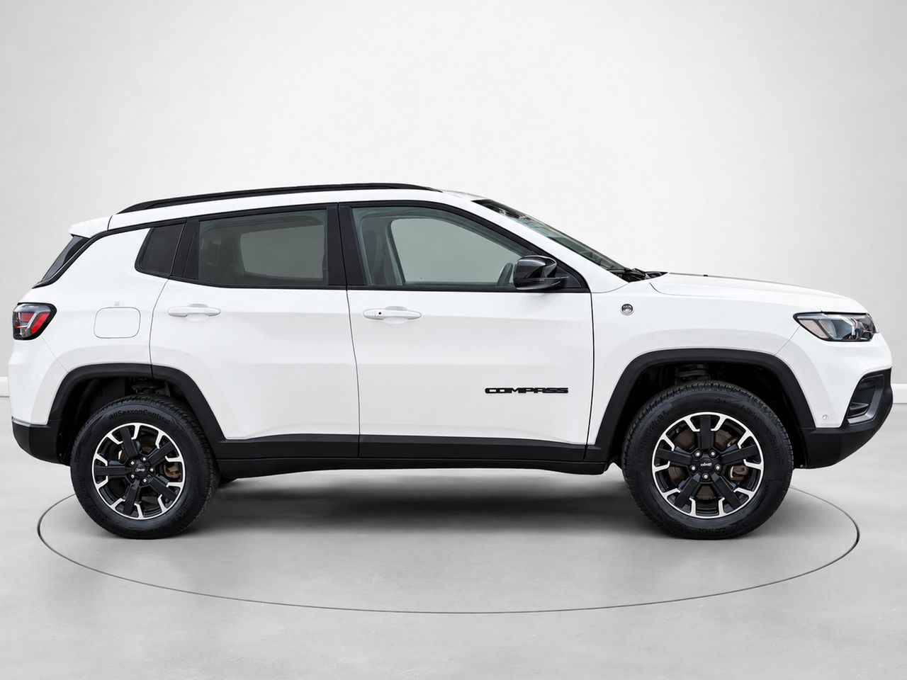 Jeep Compass 1.3 PHEV Trailhawk AWD AT 177 kW (240 CV) - foto 2