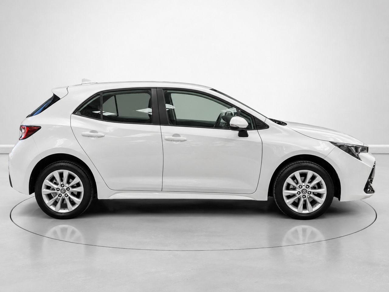 Toyota Corolla 140H Business 103 kW (140 CV) - foto 2