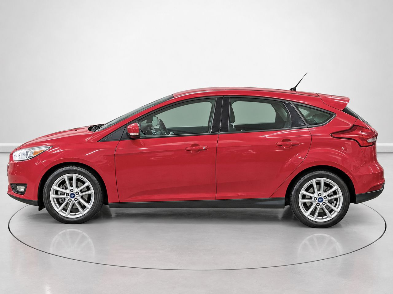 Ford Focus 1.0 Ecoboost S&S Trend+ 92 kW (125 CV) - foto 5